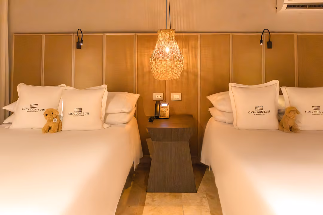 2 Double Beds Premium